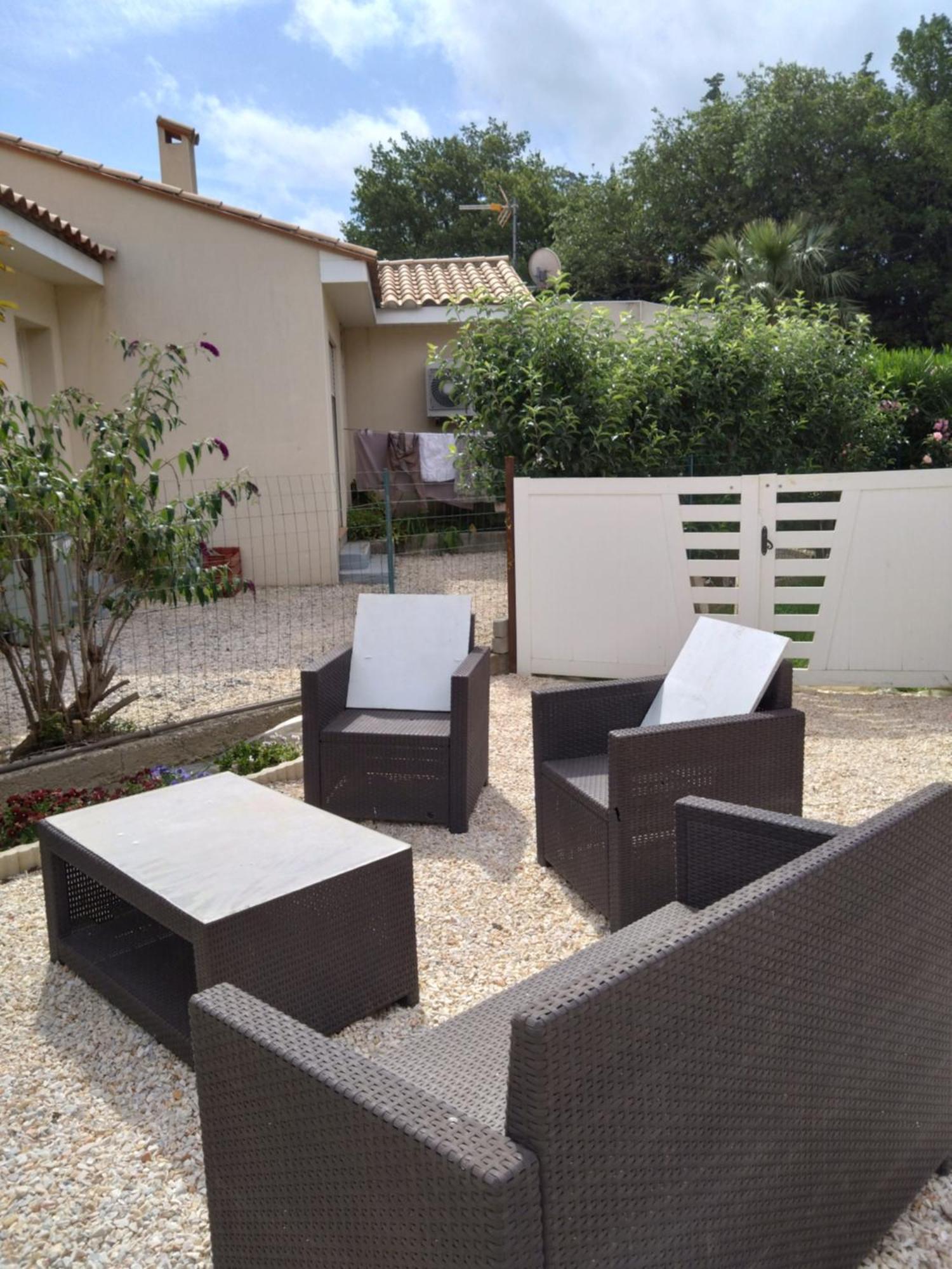 Mobilhome Catalan Nefiach Luaran gambar